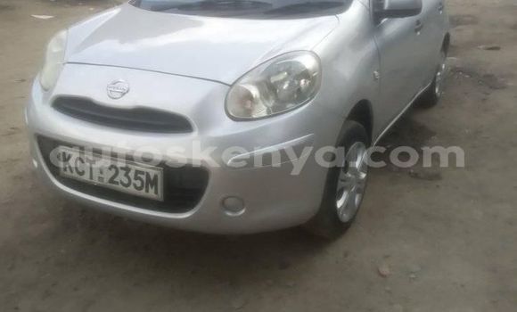 Oofamaa Nissan March Silver Makiinaa iti Mombasa keessatti Coastal Kenya keessatti Oofamaa Nissan March Silver Makiinaa iti Mombasa keessatti Coastal Kenya keessatti