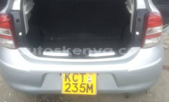 Oofamaa Nissan March Silver Makiinaa iti Mombasa keessatti Coastal Kenya keessatti Oofamaa Nissan March Silver Makiinaa iti Mombasa keessatti Coastal Kenya keessatti