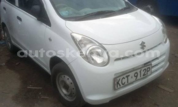 Oofamaa Suzuki Alto White Makiinaa iti Mombasa keessatti Coastal Kenya keessatti