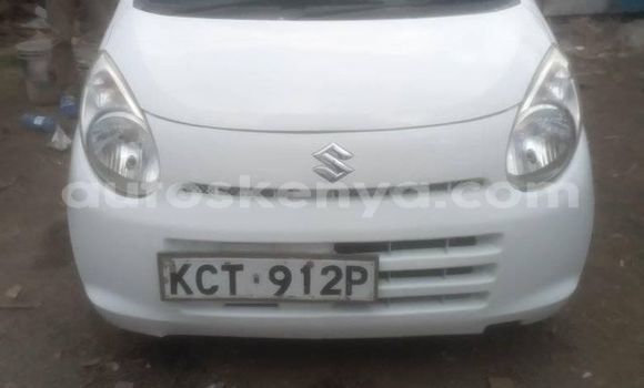 Oofamaa Suzuki Alto White Makiinaa iti Mombasa keessatti Coastal Kenya keessatti Oofamaa Suzuki Alto White Makiinaa iti Mombasa keessatti Coastal Kenya keessatti