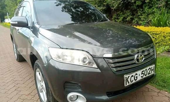 Nunua Ilio tumika Toyota Vanguard Kijani Gari ndani ya Nairobi nchini Nairobi Nunua Ilio tumika Toyota Vanguard Kijani Gari ndani ya Nairobi nchini Nairobi