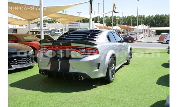 Nunua Imported Dodge Charger Nyingine Gari ndani ya Import - Dubai nchini Kati Kenya Nunua Imported Dodge Charger Nyingine Gari ndani ya Import - Dubai nchini Kati Kenya