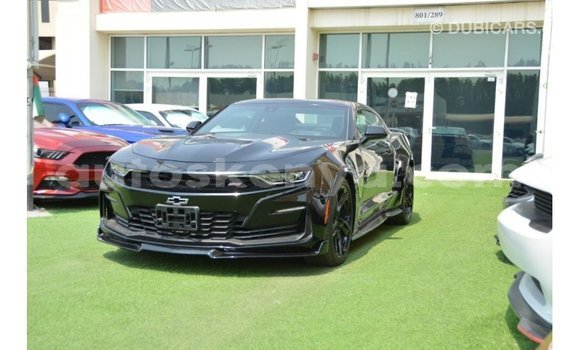 Nunua Imported Chevrolet Camaro Nyeusi Gari ndani ya Import - Dubai nchini Kati Kenya Nunua Imported Chevrolet Camaro Nyeusi Gari ndani ya Import - Dubai nchini Kati Kenya