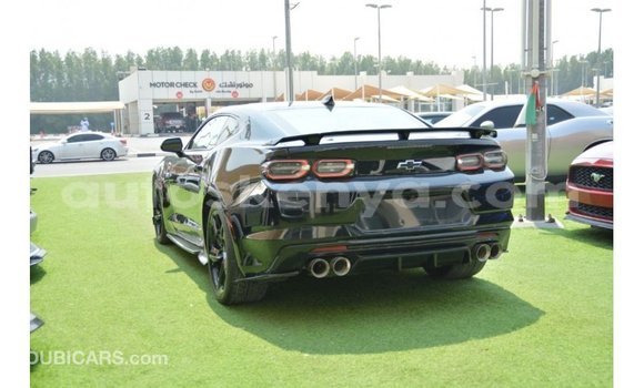 Nunua Imported Chevrolet Camaro Nyeusi Gari ndani ya Import - Dubai nchini Kati Kenya Nunua Imported Chevrolet Camaro Nyeusi Gari ndani ya Import - Dubai nchini Kati Kenya