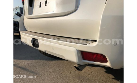 Buy Import Toyota Prado White Car in Import - Dubai in Central Kenya Buy Import Toyota Prado White Car in Import - Dubai in Central Kenya