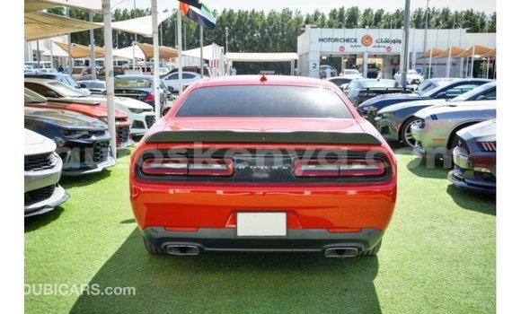 Imported Dodge Challenger Red Makiinaa iti Import - Dubai keessatti Central Kenya keessatti Imported Dodge Challenger Red Makiinaa iti Import - Dubai keessatti Central Kenya keessatti