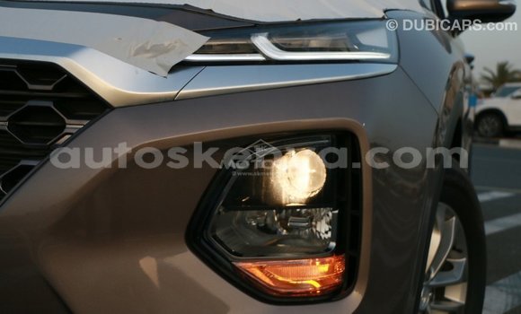 Imported Hyundai Santa Fe Brown Makiinaa iti Import - Dubai keessatti Central Kenya keessatti Imported Hyundai Santa Fe Brown Makiinaa iti Import - Dubai keessatti Central Kenya keessatti