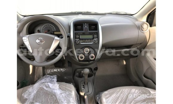 Nunua Imported Nissan Sunny Nyeupe Gari ndani ya Import - Dubai nchini Kati Kenya Nunua Imported Nissan Sunny Nyeupe Gari ndani ya Import - Dubai nchini Kati Kenya