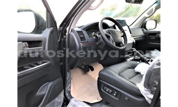 Buy Import Toyota Land Cruiser Black Car in Import - Dubai in Central Kenya Buy Import Toyota Land Cruiser Black Car in Import - Dubai in Central Kenya