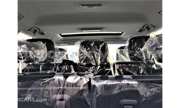 Buy Import Toyota Land Cruiser Black Car in Import - Dubai in Central Kenya Buy Import Toyota Land Cruiser Black Car in Import - Dubai in Central Kenya
