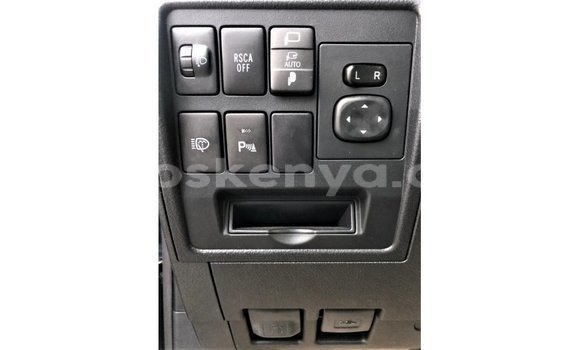 Buy Import Toyota Land Cruiser Black Car in Import - Dubai in Central Kenya Buy Import Toyota Land Cruiser Black Car in Import - Dubai in Central Kenya