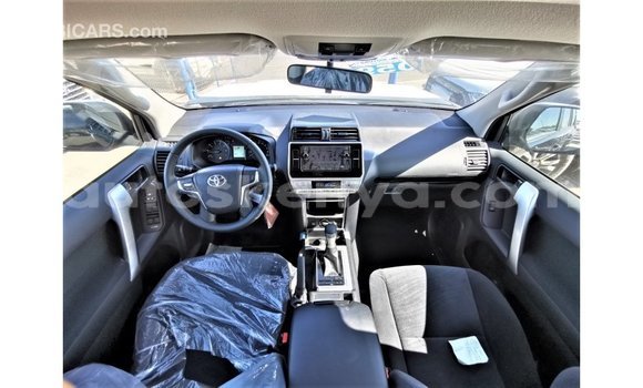 Buy Import Toyota Prado Black Car in Import - Dubai in Central Kenya Buy Import Toyota Prado Black Car in Import - Dubai in Central Kenya