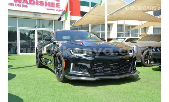 Nunua Imported Chevrolet Camaro Nyeusi Gari ndani ya Import - Dubai nchini Kati Kenya Nunua Imported Chevrolet Camaro Nyeusi Gari ndani ya Import - Dubai nchini Kati Kenya