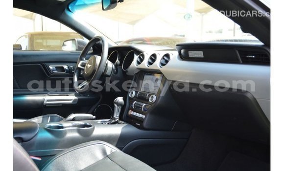 Nunua Imported Ford Mustang Nyeusi Gari ndani ya Import - Dubai nchini Kati Kenya Nunua Imported Ford Mustang Nyeusi Gari ndani ya Import - Dubai nchini Kati Kenya