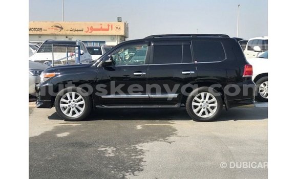 Nunua Imported Toyota Land Cruiser Nyeusi Gari ndani ya Import - Dubai nchini Kati Kenya Nunua Imported Toyota Land Cruiser Nyeusi Gari ndani ya Import - Dubai nchini Kati Kenya