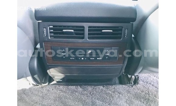 Imported Toyota Land Cruiser Black Makiinaa iti Import - Dubai keessatti Central Kenya keessatti Imported Toyota Land Cruiser Black Makiinaa iti Import - Dubai keessatti Central Kenya keessatti