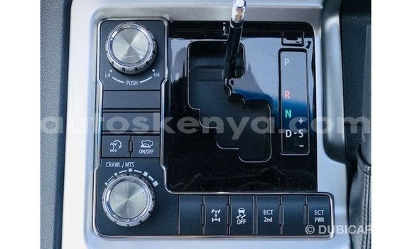 Imported Toyota Land Cruiser Black Makiinaa iti Import - Dubai keessatti Central Kenya keessatti Imported Toyota Land Cruiser Black Makiinaa iti Import - Dubai keessatti Central Kenya keessatti