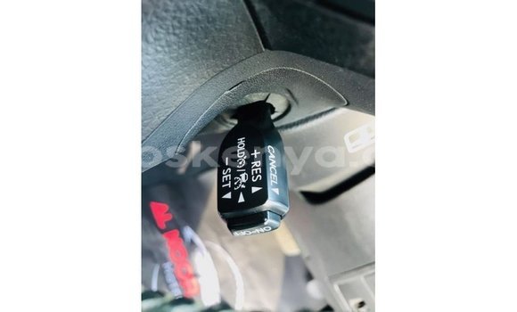 Imported Toyota Land Cruiser Black Makiinaa iti Import - Dubai keessatti Central Kenya keessatti Imported Toyota Land Cruiser Black Makiinaa iti Import - Dubai keessatti Central Kenya keessatti