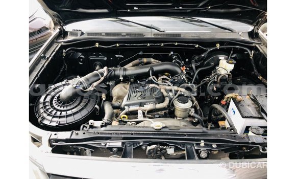 Imported Toyota Fortuner Black Makiinaa iti Import - Dubai keessatti Central Kenya keessatti Imported Toyota Fortuner Black Makiinaa iti Import - Dubai keessatti Central Kenya keessatti