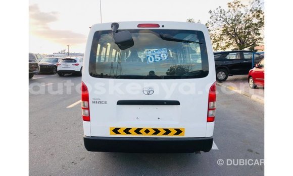 Nunua Imported Toyota Hiace Nyeupe Gari ndani ya Import - Dubai nchini Kati Kenya Nunua Imported Toyota Hiace Nyeupe Gari ndani ya Import - Dubai nchini Kati Kenya