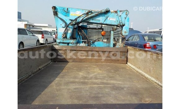 Imported Toyota Pickup White Makiinaa iti Import - Dubai keessatti Central Kenya keessatti Imported Toyota Pickup White Makiinaa iti Import - Dubai keessatti Central Kenya keessatti