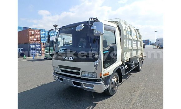 Nunua Imported Isuzu Bighorn Nyeupe Lori ndani ya Import - Dubai nchini Kati Kenya