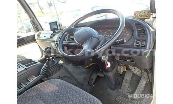 Buy Import Isuzu Bighorn White Truck in Import - Dubai in Central Kenya Buy Import Isuzu Bighorn White Truck in Import - Dubai in Central Kenya