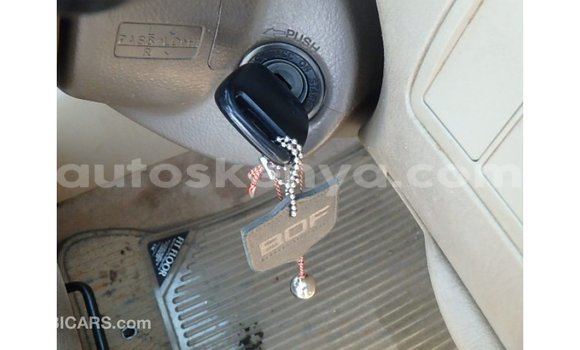 Nunua Imported Toyota Corolla Beige Gari ndani ya Import - Dubai nchini Kati Kenya Nunua Imported Toyota Corolla Beige Gari ndani ya Import - Dubai nchini Kati Kenya