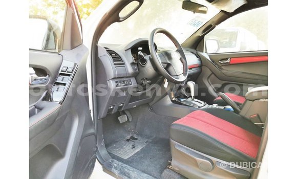 Buy Import Isuzu Bighorn White Truck in Import - Dubai in Central Kenya Buy Import Isuzu Bighorn White Truck in Import - Dubai in Central Kenya