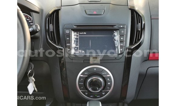 Buy Import Isuzu Bighorn White Truck in Import - Dubai in Central Kenya Buy Import Isuzu Bighorn White Truck in Import - Dubai in Central Kenya