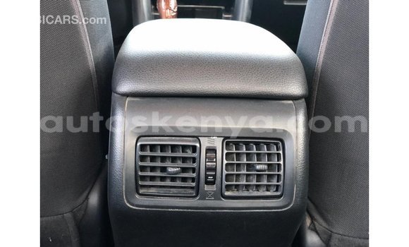 Imported Toyota Camry White Makiinaa iti Import - Dubai keessatti Central Kenya keessatti Imported Toyota Camry White Makiinaa iti Import - Dubai keessatti Central Kenya keessatti