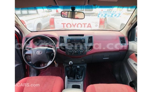 Imported Toyota Hilux Red Makiinaa iti Import - Dubai keessatti Central Kenya keessatti Imported Toyota Hilux Red Makiinaa iti Import - Dubai keessatti Central Kenya keessatti