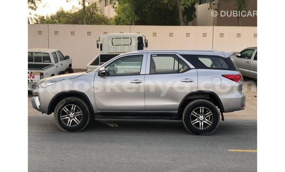 Buy Import Toyota Fortuner Other Car in Import - Dubai in Central Kenya Buy Import Toyota Fortuner Other Car in Import - Dubai in Central Kenya