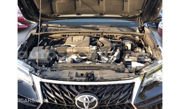 Buy Import Toyota Fortuner Black Car in Import - Dubai in Central Kenya Buy Import Toyota Fortuner Black Car in Import - Dubai in Central Kenya