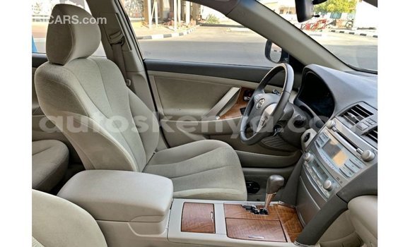 Imported Toyota Aurion Black Makiinaa iti Import - Dubai keessatti Central Kenya keessatti Imported Toyota Aurion Black Makiinaa iti Import - Dubai keessatti Central Kenya keessatti