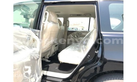 Nunua Imported Nissan Patrol Nyeusi Gari ndani ya Import - Dubai nchini Kati Kenya Nunua Imported Nissan Patrol Nyeusi Gari ndani ya Import - Dubai nchini Kati Kenya