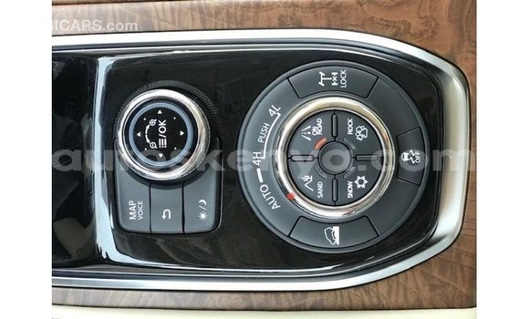 Nunua Imported Nissan Patrol Nyeupe Gari ndani ya Import - Dubai nchini Kati Kenya Nunua Imported Nissan Patrol Nyeupe Gari ndani ya Import - Dubai nchini Kati Kenya