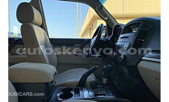 Nunua Imported Mitsubishi Pajero Nyingine Gari ndani ya Import - Dubai nchini Kati Kenya Nunua Imported Mitsubishi Pajero Nyingine Gari ndani ya Import - Dubai nchini Kati Kenya