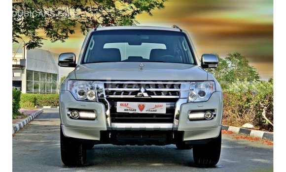 Buy Import Mitsubishi Pajero White Car in Import - Dubai in Central Kenya Buy Import Mitsubishi Pajero White Car in Import - Dubai in Central Kenya