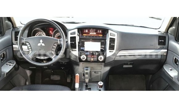 Buy Import Mitsubishi Pajero White Car in Import - Dubai in Central Kenya Buy Import Mitsubishi Pajero White Car in Import - Dubai in Central Kenya