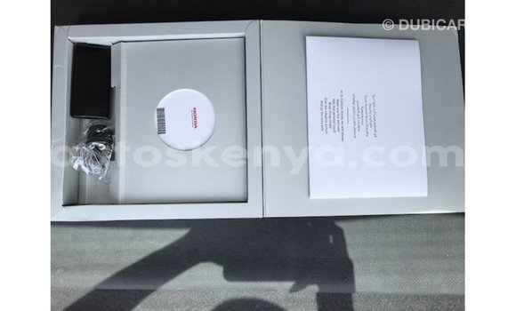 Nunua Imported Honda C Nyingine Bike ndani ya Import - Dubai nchini Kati Kenya Nunua Imported Honda C Nyingine Bike ndani ya Import - Dubai nchini Kati Kenya