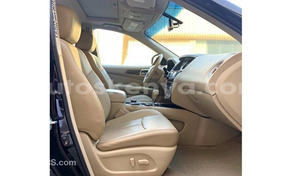 Nunua Imported Nissan Pathfinder Nyeusi Gari ndani ya Import - Dubai nchini Kati Kenya Nunua Imported Nissan Pathfinder Nyeusi Gari ndani ya Import - Dubai nchini Kati Kenya