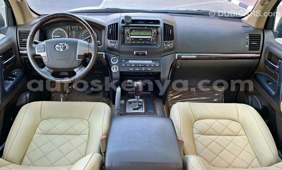 Buy Import Toyota Land Cruiser Blue Car in Import - Dubai in Central Kenya Buy Import Toyota Land Cruiser Blue Car in Import - Dubai in Central Kenya
