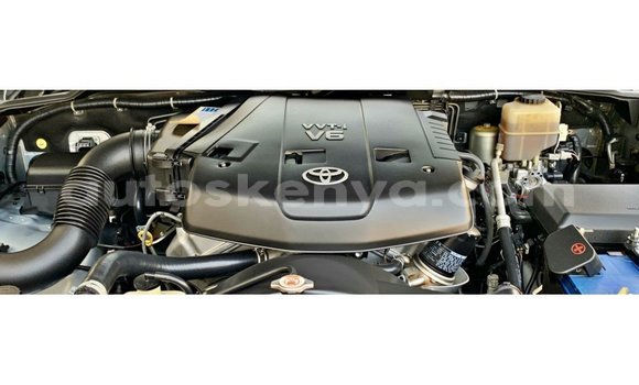 Buy Import Toyota Land Cruiser Blue Car in Import - Dubai in Central Kenya Buy Import Toyota Land Cruiser Blue Car in Import - Dubai in Central Kenya