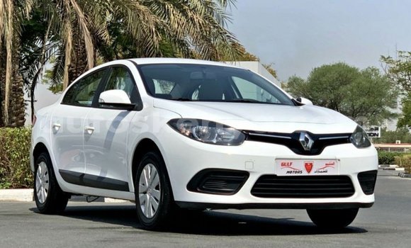 Nunua Imported Renault Fluence Nyeupe Gari ndani ya Import - Dubai nchini Kati Kenya