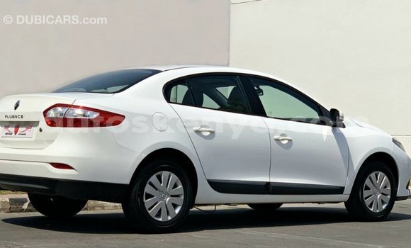 Nunua Imported Renault Fluence Nyeupe Gari ndani ya Import - Dubai nchini Kati Kenya Nunua Imported Renault Fluence Nyeupe Gari ndani ya Import - Dubai nchini Kati Kenya