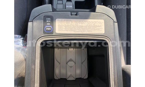 Imported Toyota Prado Black Makiinaa iti Import - Dubai keessatti Central Kenya keessatti Imported Toyota Prado Black Makiinaa iti Import - Dubai keessatti Central Kenya keessatti