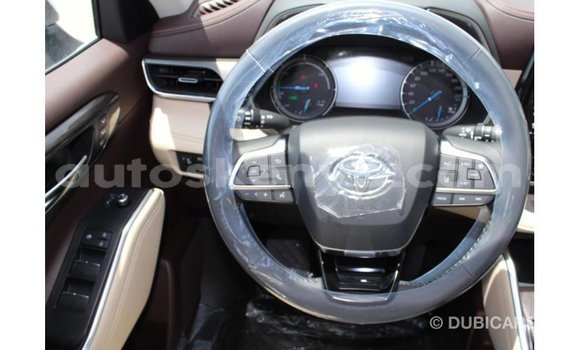 Nunua Imported Toyota Highlander Nyeupe Gari ndani ya Import - Dubai nchini Kati Kenya Nunua Imported Toyota Highlander Nyeupe Gari ndani ya Import - Dubai nchini Kati Kenya