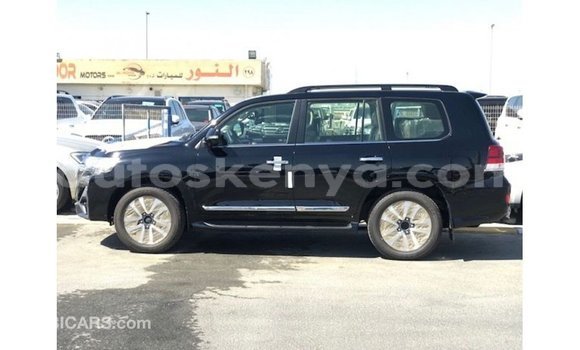 Buy Import Toyota Land Cruiser Black Car in Import - Dubai in Central Kenya Buy Import Toyota Land Cruiser Black Car in Import - Dubai in Central Kenya
