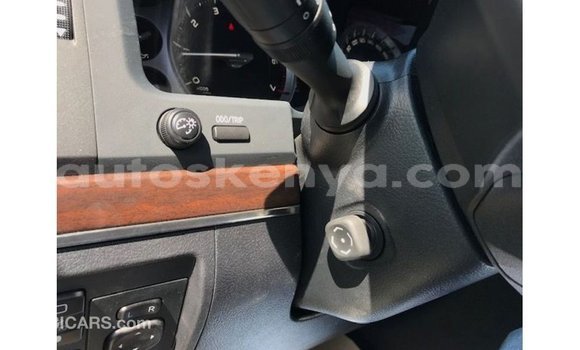 Buy Import Toyota Land Cruiser Black Car in Import - Dubai in Central Kenya Buy Import Toyota Land Cruiser Black Car in Import - Dubai in Central Kenya